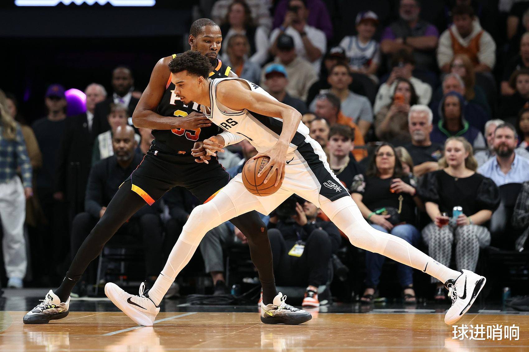 NBA常规赛倒计时，本菲卡冲刺阶段篮板制胜，细节引发关注，悬念犹存，轮换策略成焦点的简单介绍